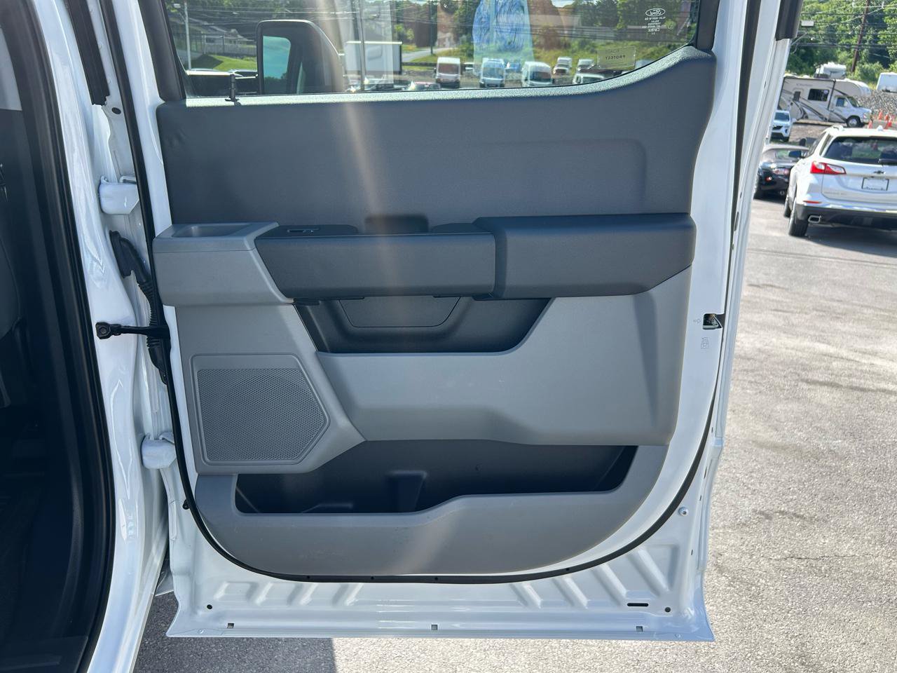 Used 2023 Ford F250 XL w/ XL Driver Assist Package AWD/4WD image 24