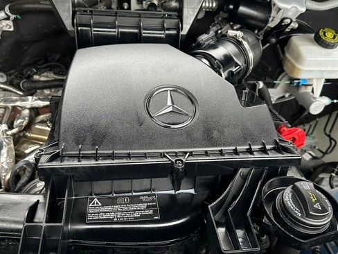 Used 2024 Mercedes-Benz Sprinter 144 Cargo w/ Parking Package image 7