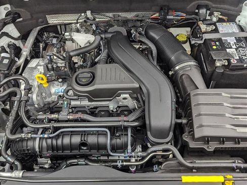 New 2026 Volkswagen Taos S FWD image 15