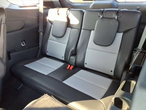 Certified 2024 Ford Explorer XLT w/ Equipment Group 202A image 11