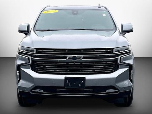 Used 2022 Chevrolet Tahoe RST w/ Luxury Package AWD/4WD image 3