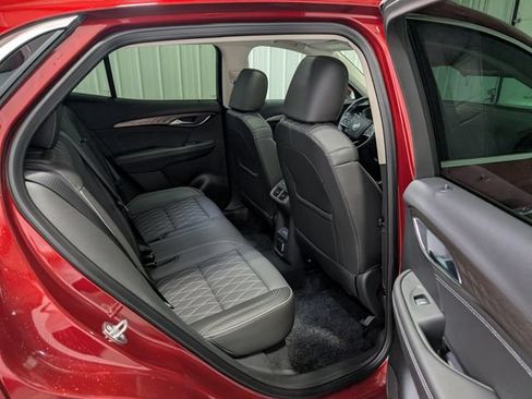 Used 2023 Buick Envision Avenir AWD/4WD image 28