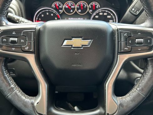 Used 2022 Chevrolet Silverado 2500 LT w/ Convenience Package AWD/4WD image 9