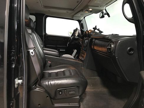 Used 2006 HUMMER H2 image 13
