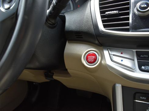 Used 2015 Honda Accord EX-L image 44