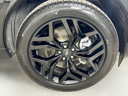 New 2026 Land Rover Discovery Sport Landmark AWD/4WD image 11
