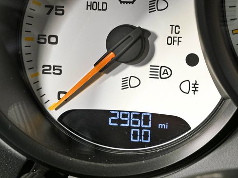 Certified 2025 Porsche 718 Boxster Spyder RS RWD image 9