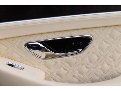 Certified 2024 Bentley Continental GT Speed AWD/4WD image 31