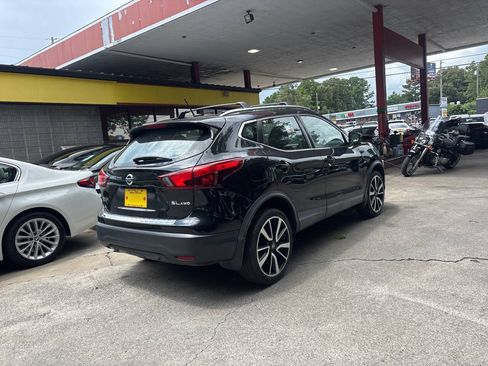 Used 2017 Nissan Rogue Sport SL w/ SL Premium Package AWD/4WD image 7