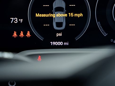 Used 2023 Porsche Taycan w/ Premium Package image 44