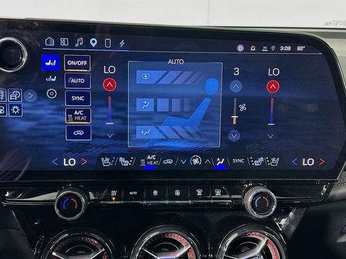 Used 2024 Chevrolet Blazer EV RS AWD/4WD image 24