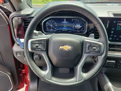 Used 2025 Chevrolet Silverado 1500 LTZ w/ LTZ Premium Package AWD/4WD image 28