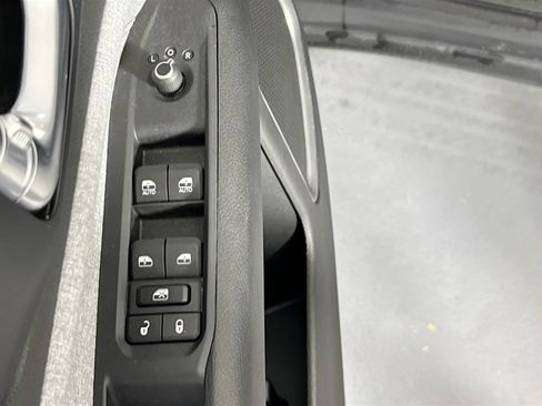Used 2022 Jeep Compass Latitude AWD/4WD image 17