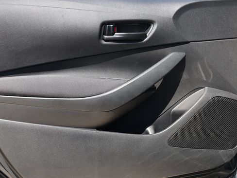 Used 2024 Toyota Corolla LE FWD image 22
