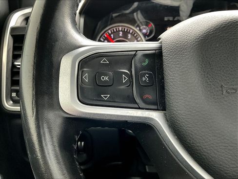 Used 2020 RAM 1500 Big Horn AWD/4WD image 12
