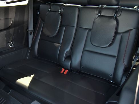 Used 2023 Ford Explorer ST-Line w/ Class IV Trailer Tow Package image 44