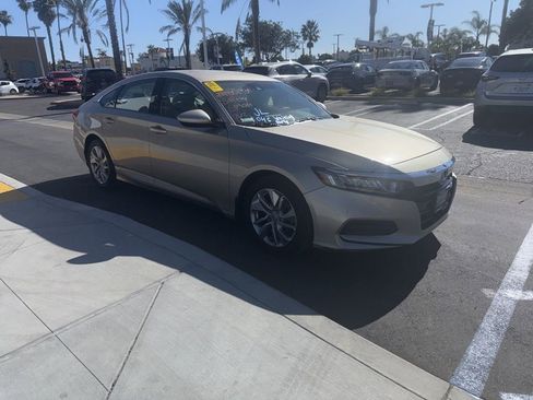 Used 2019 Honda Accord LX image 29