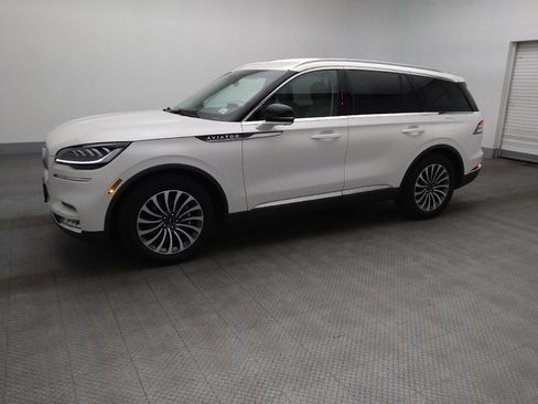 Used 2020 Lincoln Aviator Reserve image 2