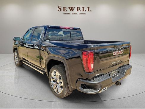 New 2026 GMC Sierra 1500 Denali w/ Denali Reserve Package image 3