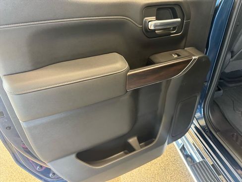 Certified 2021 GMC Sierra 1500 SLT w/ SLT Premium Plus Package image 9