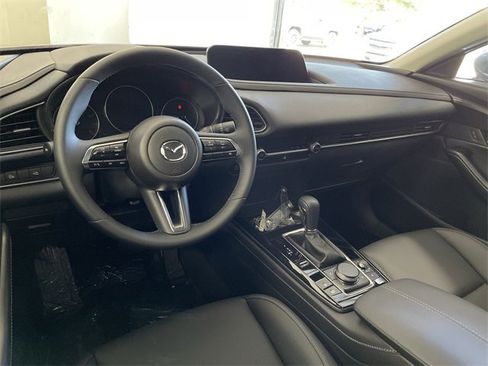 New 2025 MAZDA CX-30 AWD 2.5 S w/ Select Sport Pkg image 17
