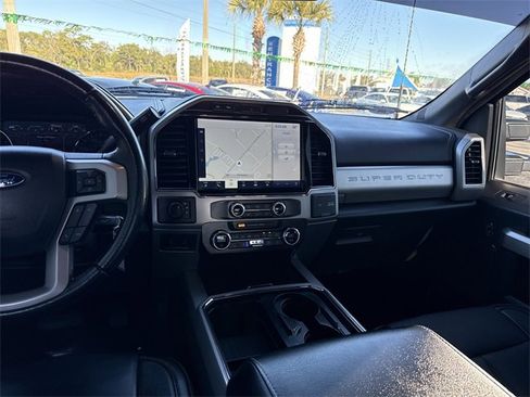 Used 2022 Ford F250 Lariat w/ Lariat Value Package image 20