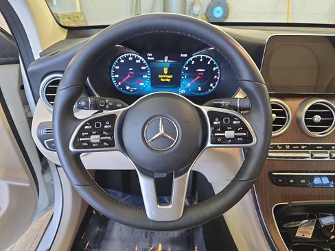 Certified 2021 Mercedes-Benz GLC 300 4MATIC image 20