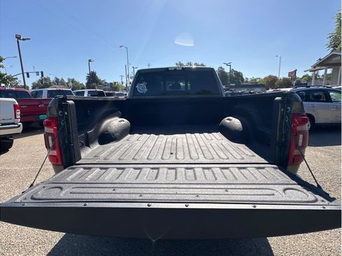 Used 2021 RAM 2500 Laramie AWD/4WD image 7