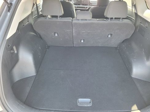 Used 2023 Kia Sportage LX FWD image 7