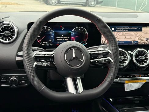 New 2026 Mercedes-Benz GLA 250 4MATIC image 26