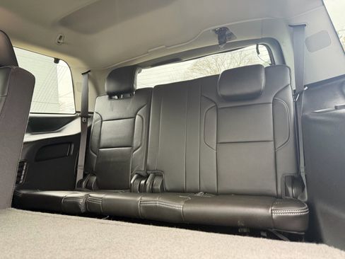 Used 2018 GMC Yukon Denali image 9