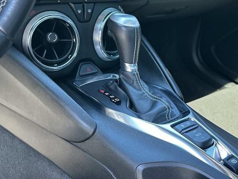 Used 2022 Chevrolet Camaro LT w/ Technology Package RWD image 16