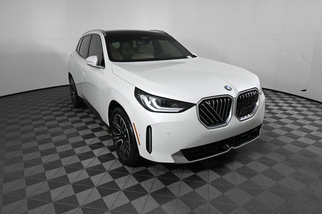 Used 2025 BMW X3 xDrive30i w/ Convenience Package AWD/4WD image 13