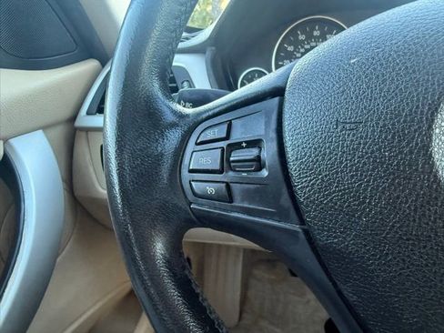 Used 2015 BMW 320i Sedan image 21