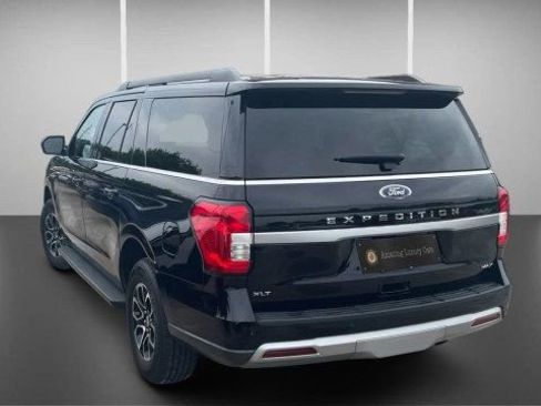 Used 2024 Ford Expedition Max XLT AWD/4WD image 7