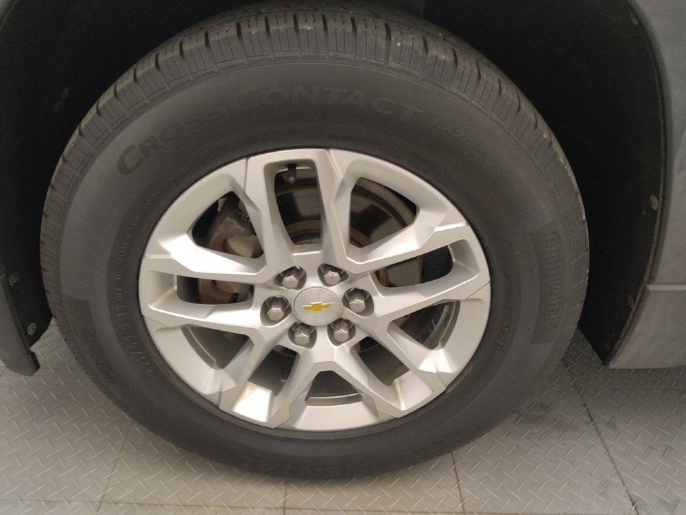 Used 2018 Chevrolet Traverse LT FWD image 31