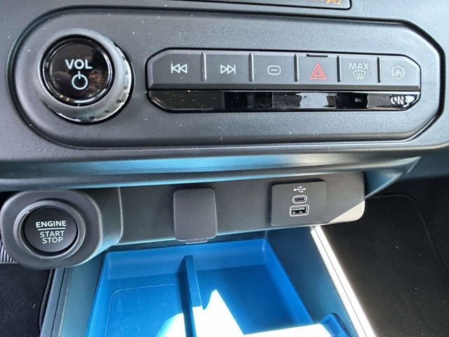 Certified 2026 Ford Maverick XLT w/ Equipment Group 301A AWD/4WD image 11