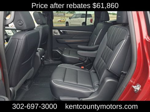 New 2026 Buick Enclave Avenir w/ Super Cruise Package AWD/4WD image 11