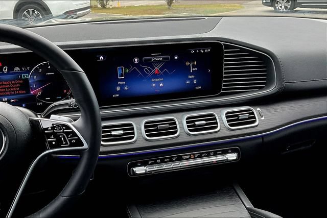 Certified 2024 Mercedes-Benz GLS 450 4MATIC image 9
