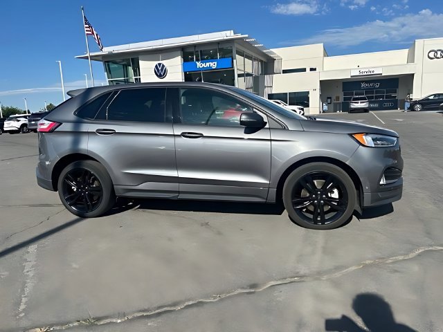 Used 2024 Ford Edge ST w/ Equipment Group 401A AWD/4WD image 2