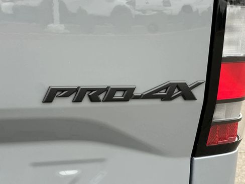 Used 2023 Nissan Frontier PRO-4X w/ Pro Convenience Package image 32