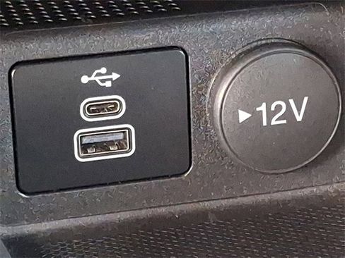 Used 2024 Ford Escape Platinum image 19