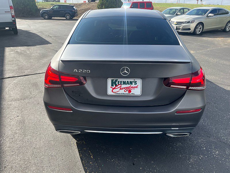 Used 2019 Mercedes-Benz A 220 w/ Premium Package image 7