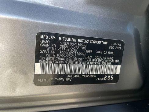 Used 2022 Mitsubishi Outlander SE image 32