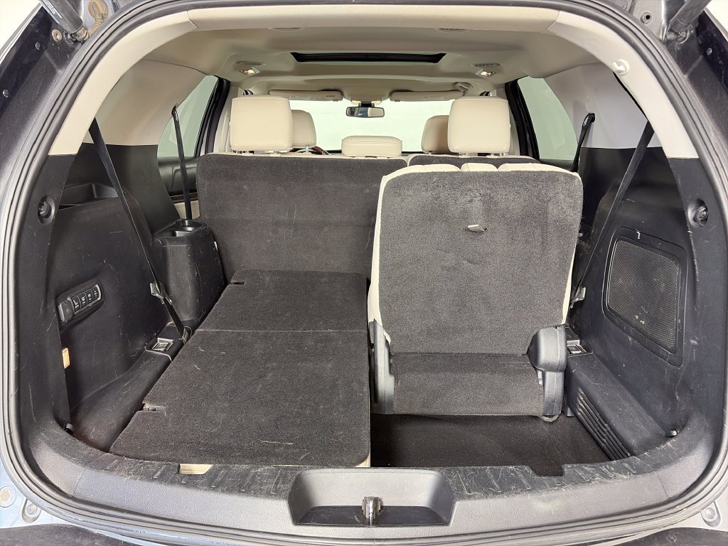 Used 2017 Ford Explorer Platinum AWD/4WD image 27