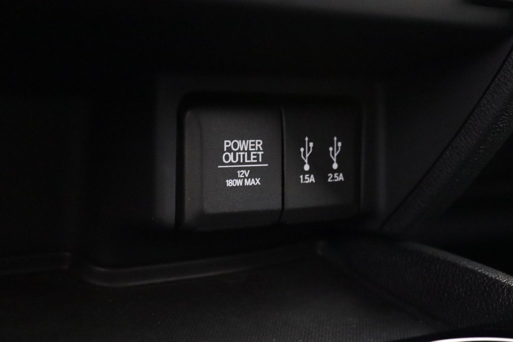 Used 2016 Honda Pilot Touring image 27