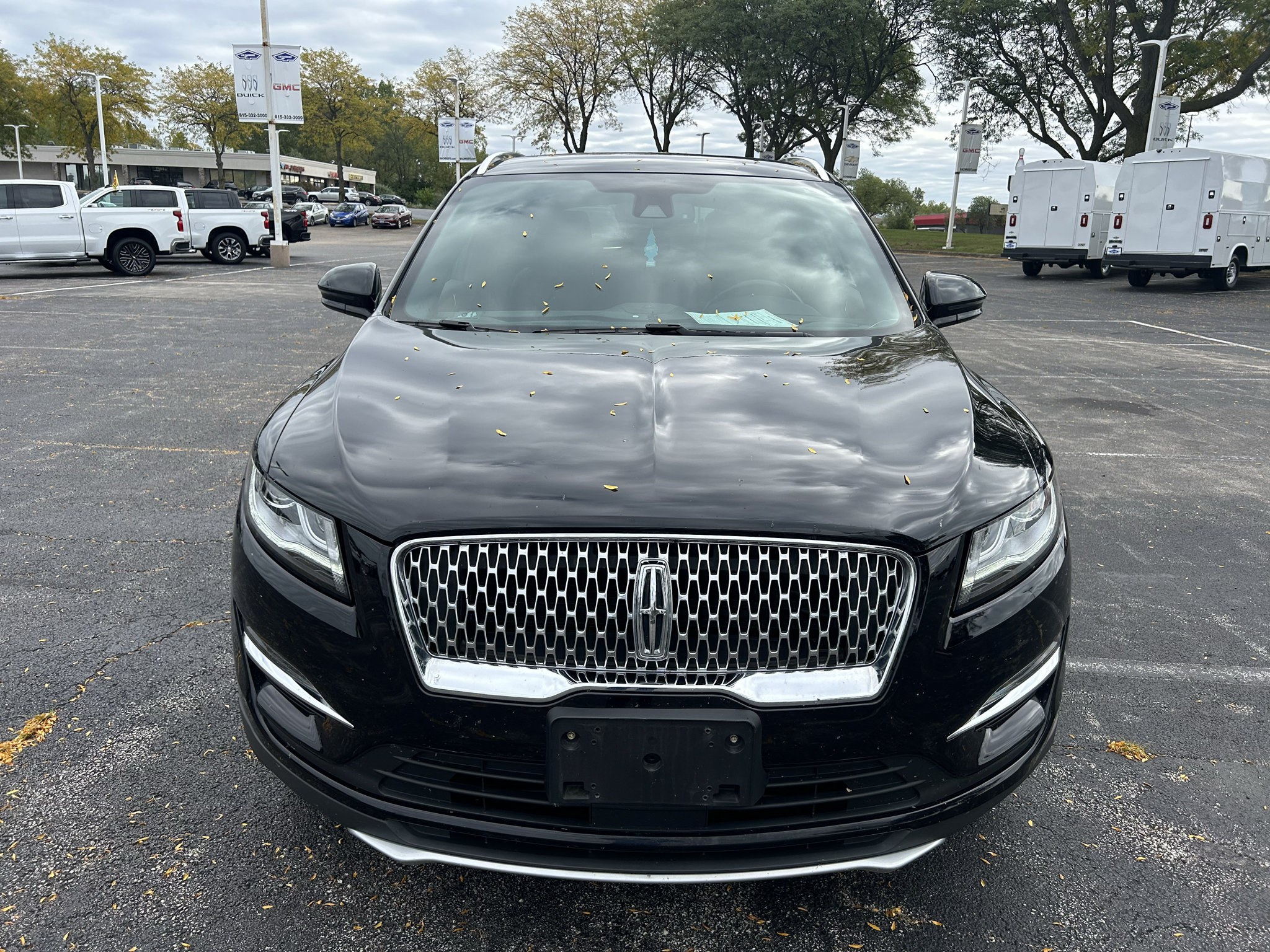 Used 2019 Lincoln MKC Reserve w/ MKC Climate Package FWD image 2