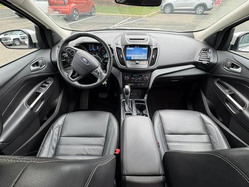 Used 2018 Ford Escape SEL w/ Ford Safe & Smart Package AWD/4WD image 29