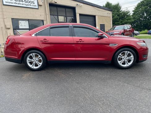 Used 2014 Ford Taurus SEL w/ Equipment Group 201A FWD image 2