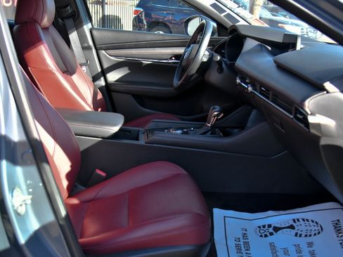 Used 2024 MAZDA MAZDA3 s image 44